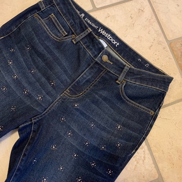 NWOT! Dressbarn Crystal Jeans - Picture 2 of 4